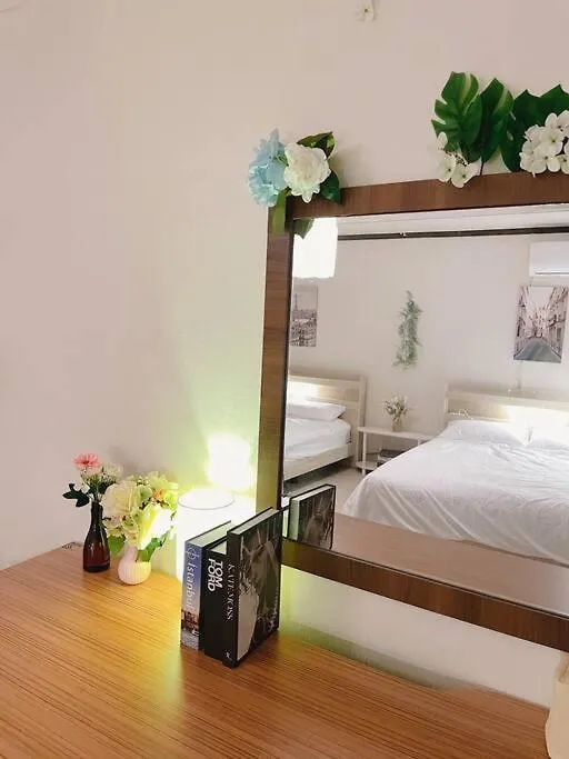 House9 , Room3, Queen Bed4 ,Elevator O , Hills X, Stairs X , 4Min From Subway And Bus Station,Exclusive Space Seoul Villa
