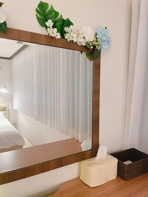House9 , Room3, Queen Bed4 ,Elevator O , Hills X, Stairs X , 4Min From Subway And Bus Station,Exclusive Space Seoul Villa