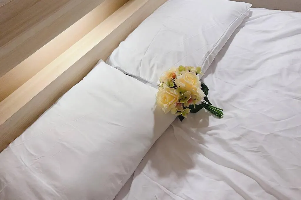Βίλα House9 , Room3, Queen Bed4 ,Elevator O , Hills X, Stairs X , 4Min From Subway And Bus Station,Exclusive Space Σεούλ